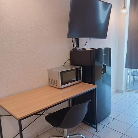 Lovely Studio Apartment With Balcony Ac & Wi-Fi, Minutes From Downtown! Zihuatanejo Ngoại thất bức ảnh