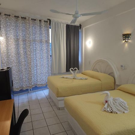 Lovely Studio Apartment With Balcony Ac & Wi-Fi, Minutes From Downtown! Zihuatanejo Ngoại thất bức ảnh