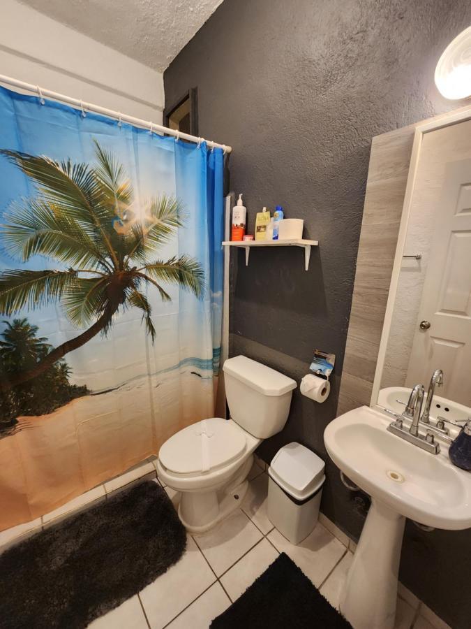 Lovely Studio Apartment With Balcony Ac & Wi-Fi, Minutes From Downtown! Zihuatanejo Ngoại thất bức ảnh